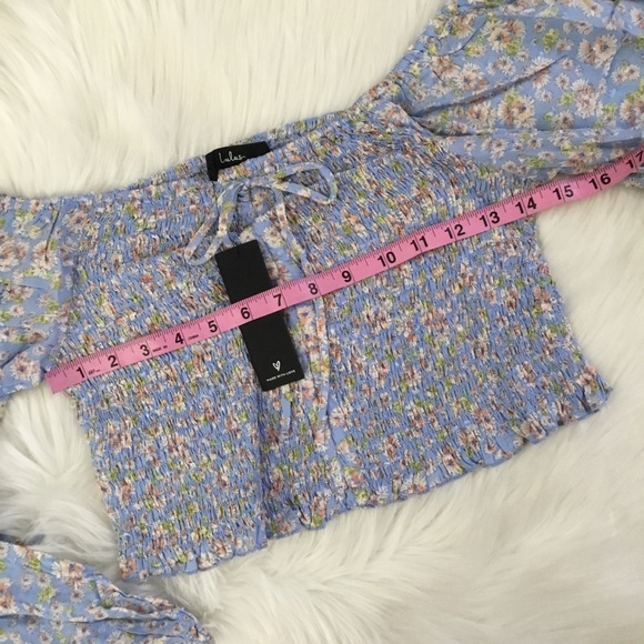 Lulus Naturally Beautiful Light Blue Floral Print Smocked Crop Top Size S - Picture 4 of 7